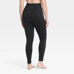 Women's Seamless High-Rise Leggings - All In Motion™ 11 Women's Seamless High-Rise Leggings - All In Motion™ -All In Motion GUEST 0c19b1f5 1ce9 4462 938a b74308330e64