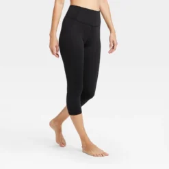 Women's Contour Power Waist High-Rise Capri Leggings 20" - All In Motion™ Black -All In Motion GUEST 28effb3f 0e9f 4422 8a7a bd2f8a445066