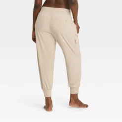 Women's Stretch Woven Tapered Cargo Pants - All In Motion™ -All In Motion GUEST 2eedd744 c638 46ba 9afb 4057c294badf