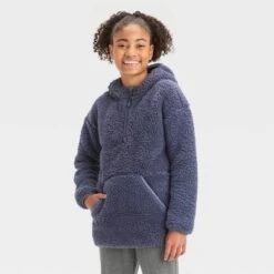 Girls' Fleece 1/2 Zip Pullover - All In Motion™ 13 Girls' Fleece 1/2 Zip Pullover - All In Motion™ -All In Motion GUEST 3f49f6ea a616 4e26 a592 d3b4ec71bca8