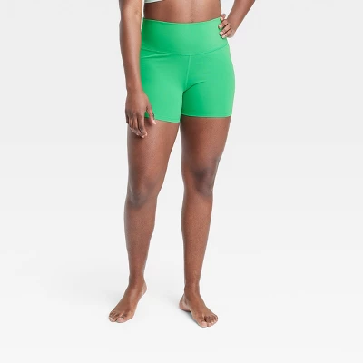 Women's Brushed Sculpt Curvy Bike Shorts 5" - All In Motion™ 14 Women's Brushed Sculpt Curvy Bike Shorts 5" - All In Motion™ - Image 12