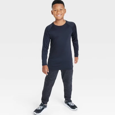 Boys' Long Sleeve Fitted Performance Crewneck T-Shirt - All In Motion™ 4 Boys' Long Sleeve Fitted Performance Crewneck T-Shirt - All In Motion™ - Image 2