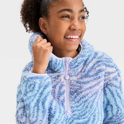 Girls' Fleece 1/2 Zip Pullover - All In Motion™ 4 Girls' Fleece 1/2 Zip Pullover - All In Motion™ - Image 2
