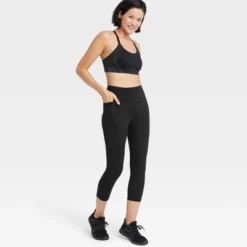 Women's Sculpt High-Rise Capri Leggings - All In Motion™ -All In Motion GUEST 7b62dc6f f739 47fe 92ed 5827550c8876