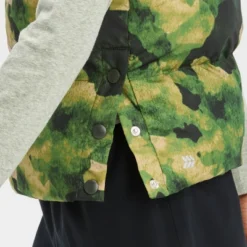 Boys' Puffer Vest - All In Motion™ Olive Green 6 Boys' Puffer Vest - All In Motion™ Olive Green -All In Motion GUEST a19ad572 47b7 46f6 8062 ad8590b92e56 1