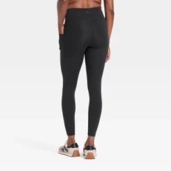 Women's Dynamic Flex High-Rise Pocketed 7/8 Leggings - All In Motion™