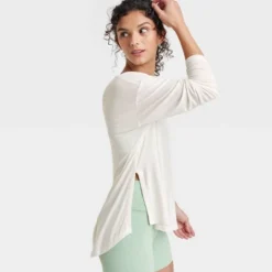 Women's Side Slit Long Sleeve Top - All In Motion™ -All In Motion GUEST b9d6bfbe ca5a 4d18 9e13 bb143c5f537b