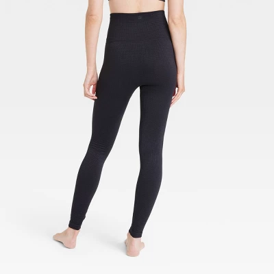 Women's Ultra High-Rise Seamless Waffle Leggings 26" - All In Motion™ 3 Women's Ultra High-Rise Seamless Waffle Leggings 26" - All In Motion™